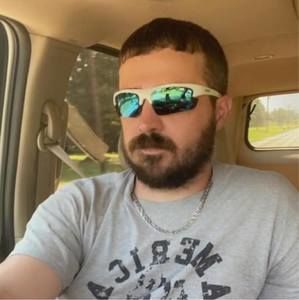 Meet your Posher, Mickey